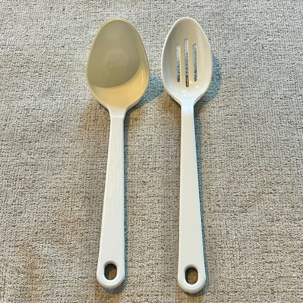 Tailor Made Products White Plastic Serving Spoon Set Solid and Slotted Spoons